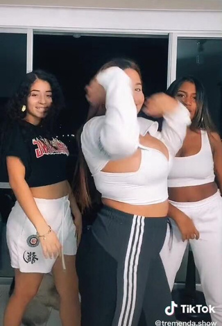 3. Sexy Dailyn Montañez in Crop Top and Bouncing Big Tits