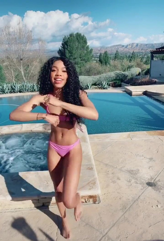 Sweetie Teala Dunn Shows Butt at the Pool