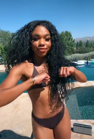 3. Teala Dunn in Sweet Black Bikini at the Pool