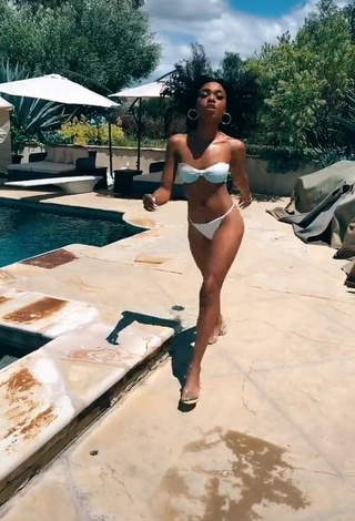 4. Seductive Teala Dunn in White Bikini at the Swimming Pool