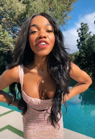 1. Beautiful Teala Dunn Shows Cleavage in Sexy Leopard Crop Top at the Pool