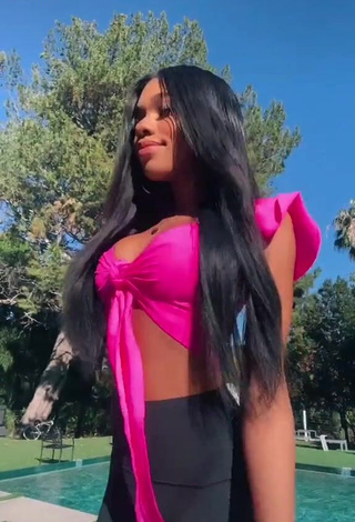 3. Hot Teala Dunn in Black Leggings at the Swimming Pool