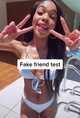 3. Teala Dunn Shows her Cute Butt