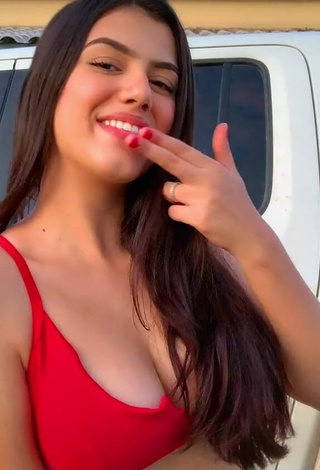 1. Amazing Victtoria Medeiros Shows Cleavage in Hot Red Bikini Top