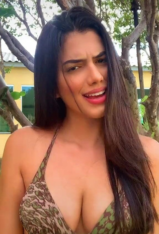 3. Erotic Victtoria Medeiros Shows Cleavage in Bikini Top and Bouncing Big Breasts