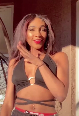 4. Cute Bria Alana Shows Cleavage in Black Crop Top and Bouncing Breasts