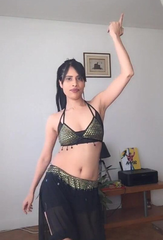 1. Sensual XENA Shows Cleavage in Crop Top and Bouncing Breasts