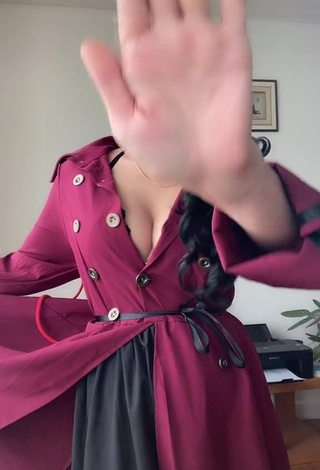 1. Hottie XENA Shows Cleavage in Dress and Bouncing Boobs