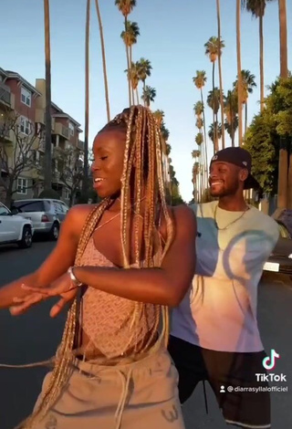 3. Sexy Diarra Sylla Shows Cleavage in Crop Top in a Street