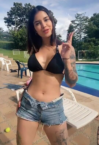 3. Seductive Jenn Muriel in Black Bikini Top at the Pool