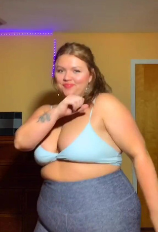 3. Sexy Lexie Lemon Shows Cleavage in Blue Bra and Bouncing Big Boobs