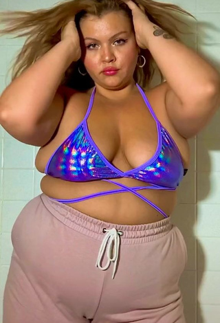 Lovely Lexie Lemon Shows Cleavage in Violet Bikini Top