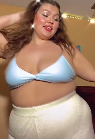 4. Hot Lexie Lemon Shows Cleavage in Blue Sport Bra and Bouncing Tits