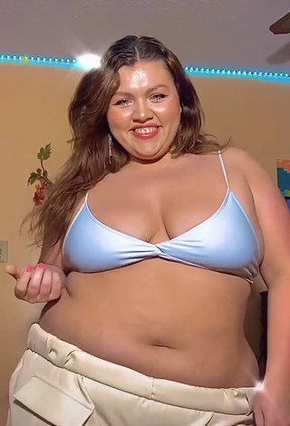 Gorgeous Lexie Lemon Shows Cleavage in Alluring Blue Bikini Top and Bouncing Tits