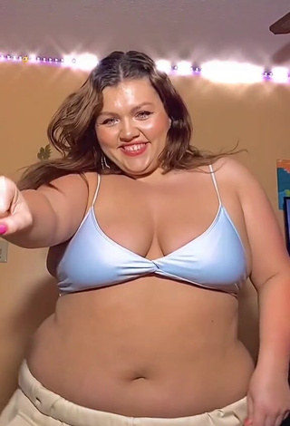 4. Gorgeous Lexie Lemon Shows Cleavage in Alluring Blue Bikini Top and Bouncing Tits