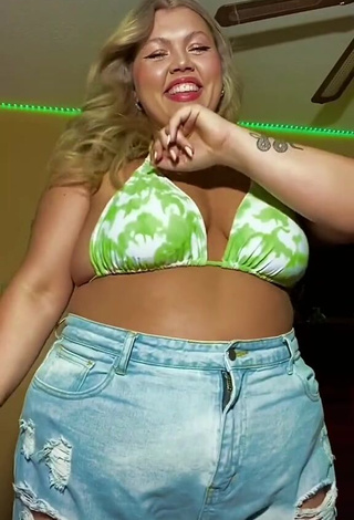 1. Alluring Lexie Lemon in Erotic Bikini Top and Bouncing Tits