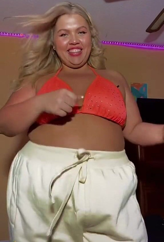 3. Breathtaking Lexie Lemon in Orange Bikini Top and Bouncing Boobs