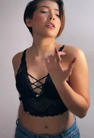 Cute Taynara Cabral in Black Crop Top