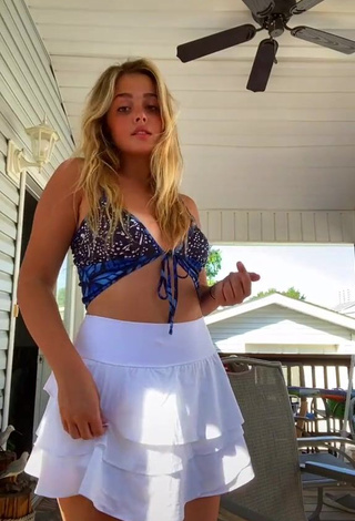 3. Hot Kayla Patterson in Crop Top