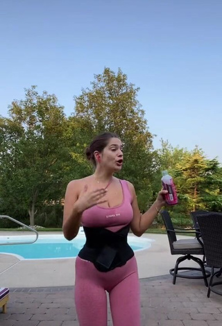 1. Hot Noel LaPalomento in Pink Leggings at the Pool