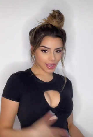 Desirable Celina Sharma Shows Cleavage in Black Crop Top