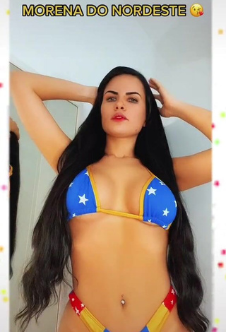 Dine Azevedo Shows Cleavage in Erotic Bikini