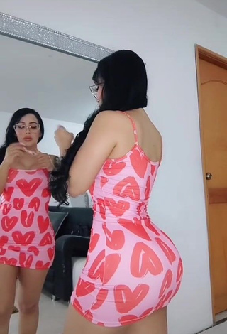 1. Sweetie Eve Herrera Shows Big Butt