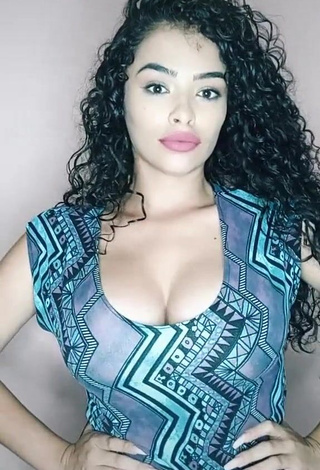 3. Gorgeous Gleidy Rojas Shows Cleavage in Alluring Top and Bouncing Big Breasts