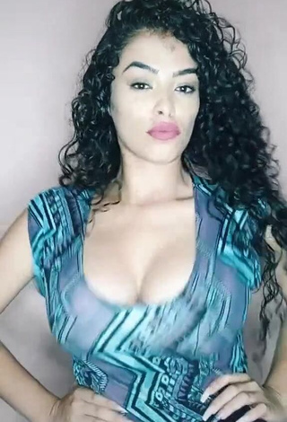 4. Gorgeous Gleidy Rojas Shows Cleavage in Alluring Top and Bouncing Big Breasts