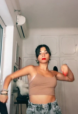 3. Desirable Jasmin Zangarelli in Beige Crop Top and Bouncing Tits