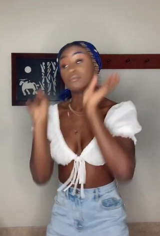 Amazing Oluwanifewa Agunbiade Shows Cleavage in Hot White Crop Top and Bouncing Boobs