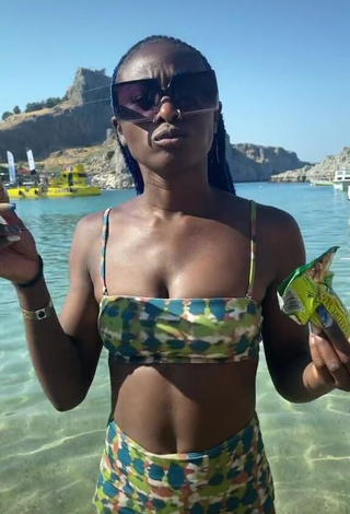 1. Sexy Oluwanifewa Agunbiade in Bikini in the Sea