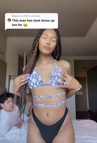 1. Sexy Jayden Mcfarlane in Bikini