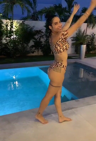 Hot Jessi Pereira in Leopard Bikini at the Pool (Underboob)