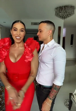 1. Elegant Jessi Pereira Shows Cleavage in Red Dress