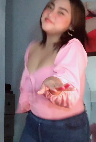 4. Sexy Joanne Duldulao Shows Cleavage in Pink Top and Bouncing Breasts