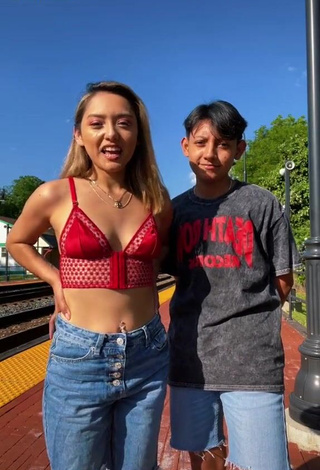 Hot Joshy y naho in Red Crop Top