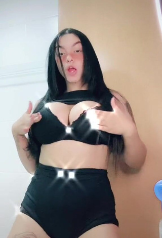 3. Beautiful Karniello Shows Cleavage in Sexy Black Bra and Bouncing Big Breasts