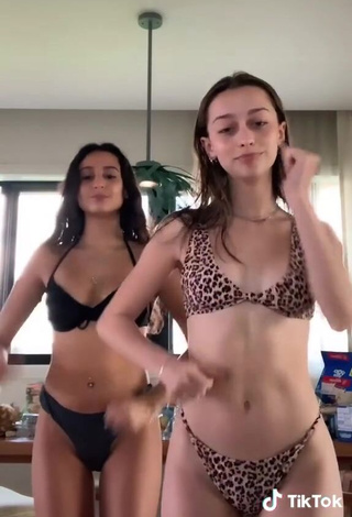 4. Sexy Katelyn Elizabeth