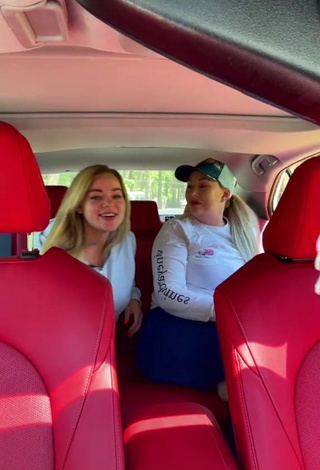 4. Hot Makayla Weaver Shows Butt in a Car