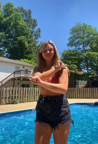 1. Sexy Makayla Weaver in Beige Bikini Top at the Swimming Pool