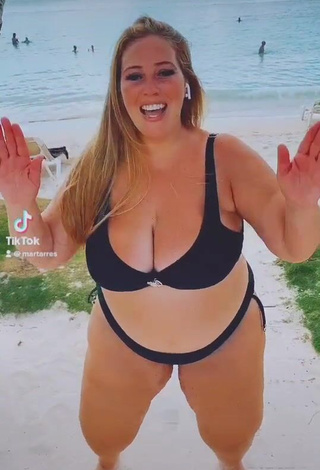 1. Sexy Mar Tarres in Black Bikini at the Beach and Bouncing Big Boobs