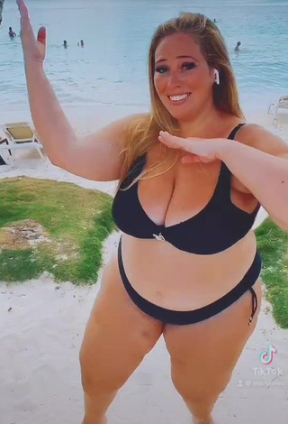 Sexy Mar Tarres in Black Bikini at the Beach and Bouncing Big Boobs