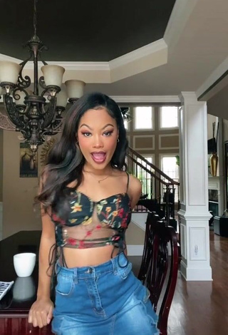 1. Sexy Mona Swain in Floral Crop Top