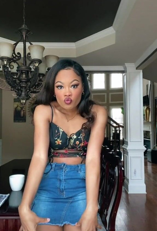 4. Sexy Mona Swain in Floral Crop Top