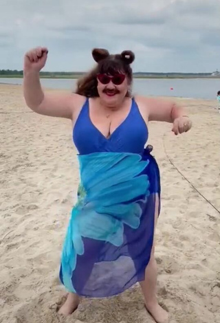 3. Hot Netta Barzilai Shows Cleavage at the Beach and Bouncing Big Breasts