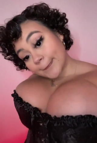 3. Cute Phaith Montoya Shows Cleavage in Black Corset and Bouncing Big Boobs