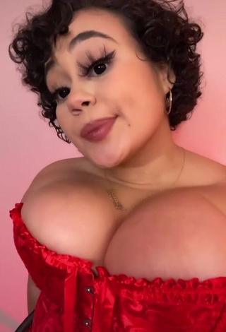 Sexy Phaith Montoya Shows Cleavage in Red Corset