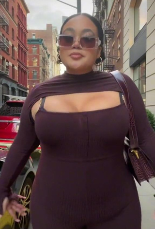 Hottie Phaith Montoya Shows Cleavage in Dress and Bouncing Big Boobs