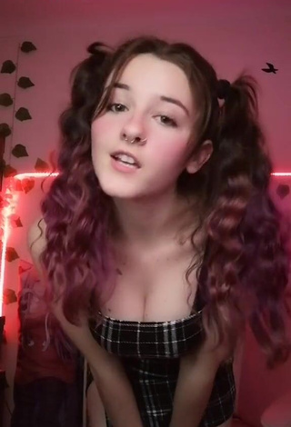 1. Desirable Ryn GamerGirl Egirl Shows Cleavage in Checkered Crop Top